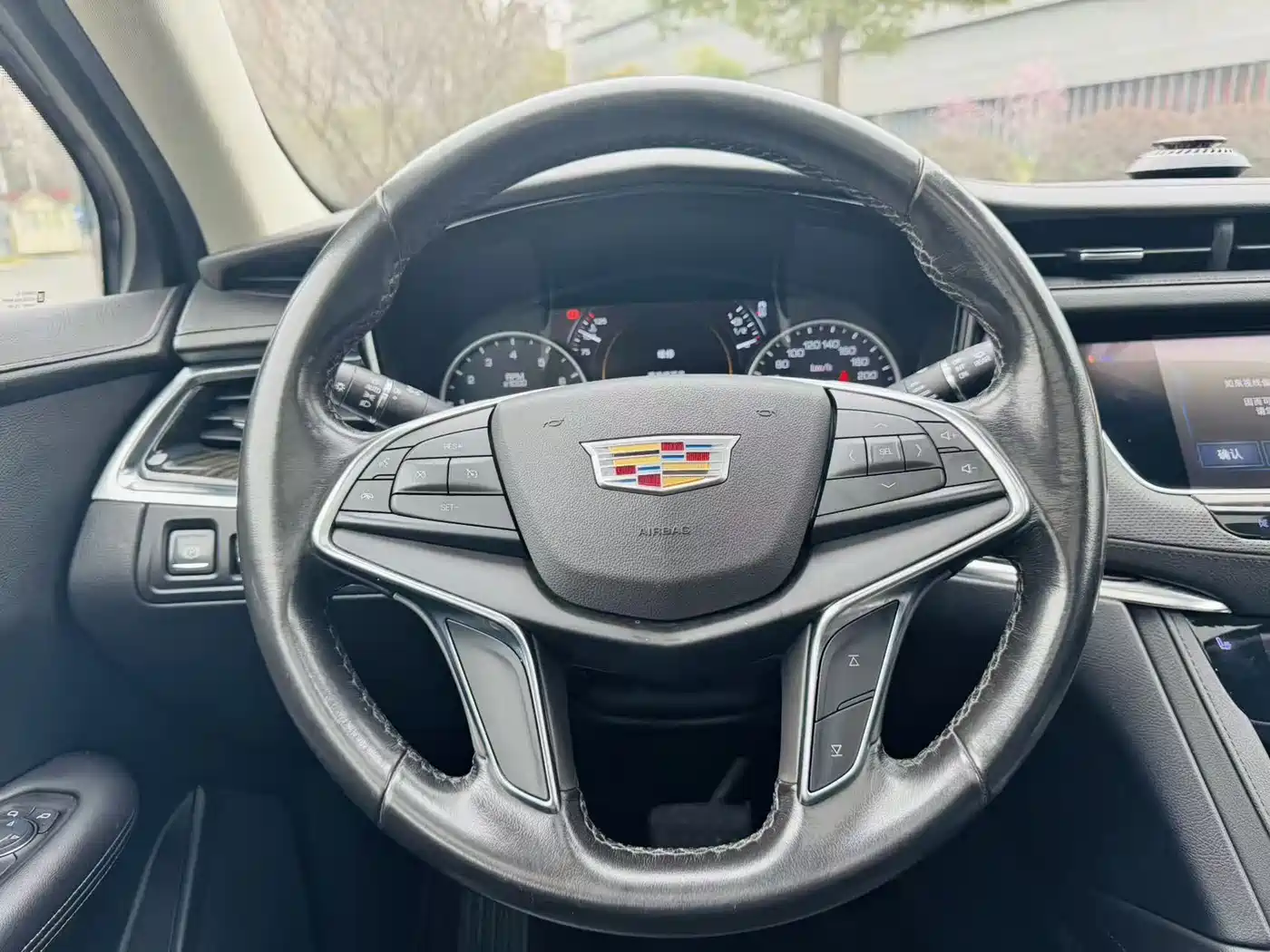 CADILLAC XT5