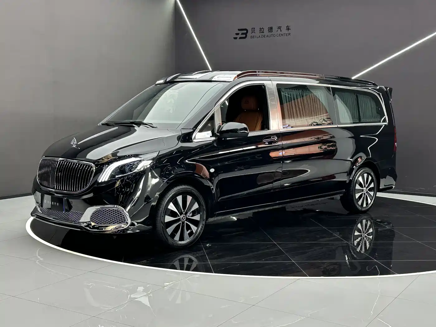 Mercedes-Benz Vito 2021 2.0T Business Edition 7-seater