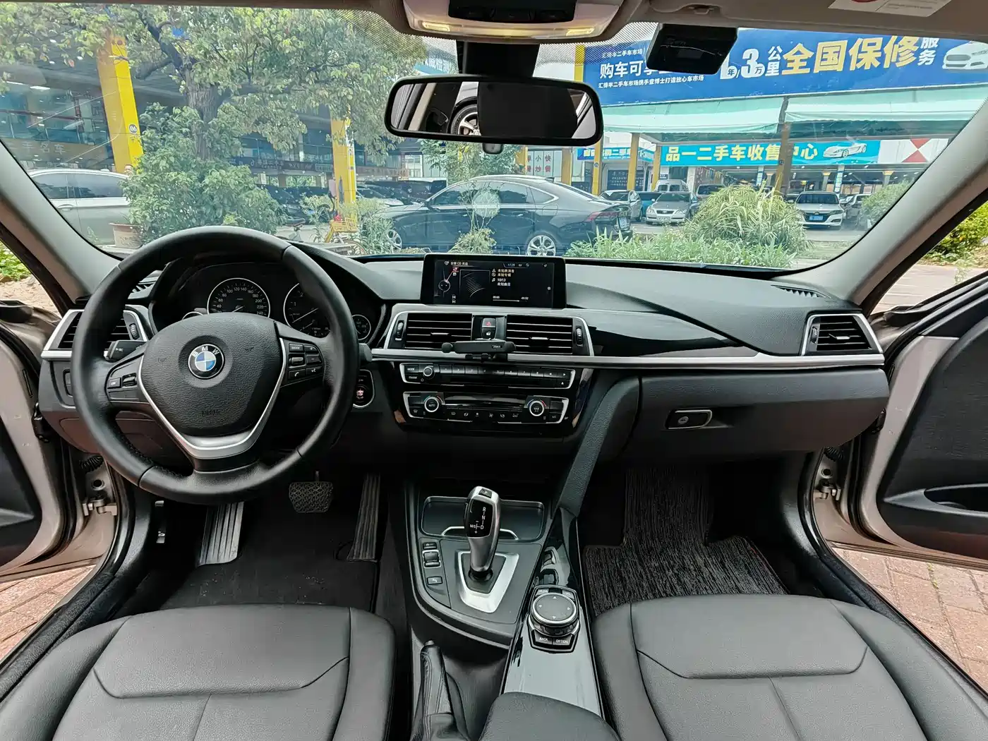 BMW 3 Series 2017 320Li Fashion фото 12