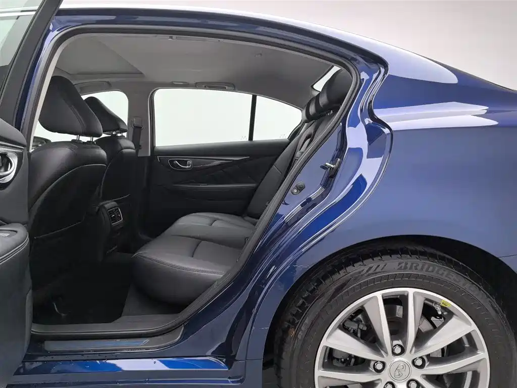 Infiniti Q50L 2018 2.0T Comfort (China VI) фото 15