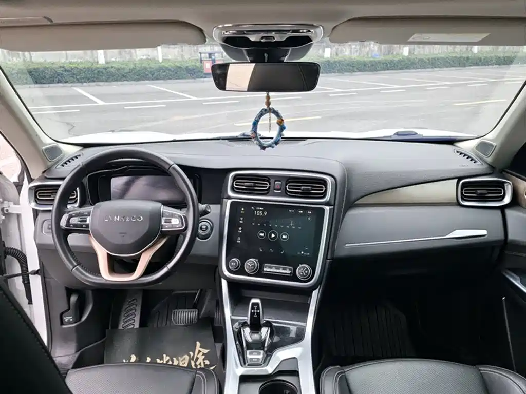 Lynk & Co 01 2017 2.0T 2WD Pro Version фото 22
