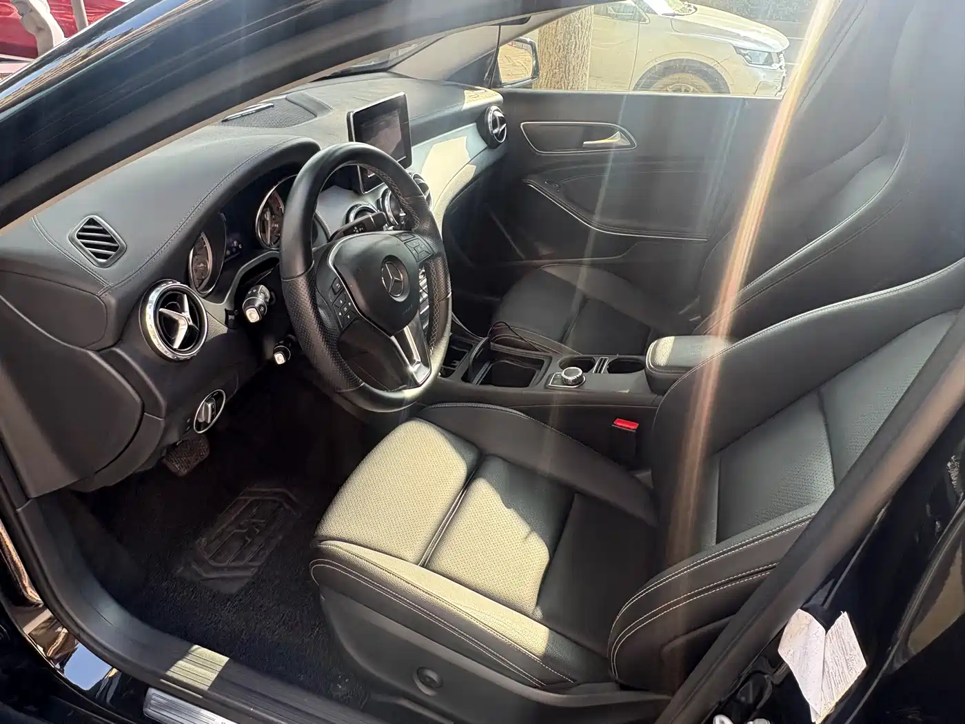Mercedes-Benz GLA 2016 GLA 200 Fashion фото 5