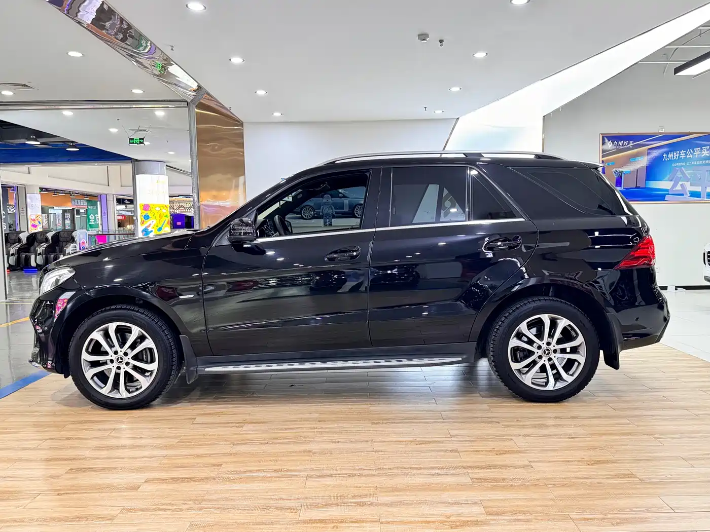 Mercedes-Benz GLE 2017 GLE 320 4MATIC Dynamic фото 4