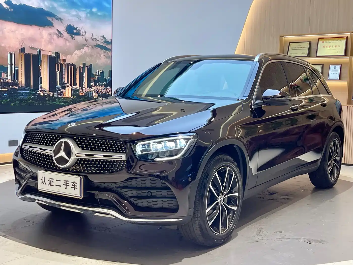 Mercedes-Benz GLC 2021 GLC 260 L 4MATIC Luxury