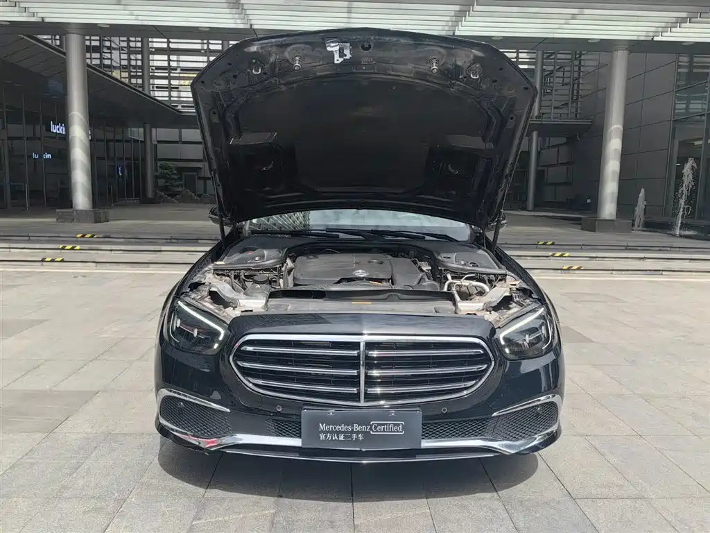 Mercedes-Benz E-Class 2022 E 260 L фото 10