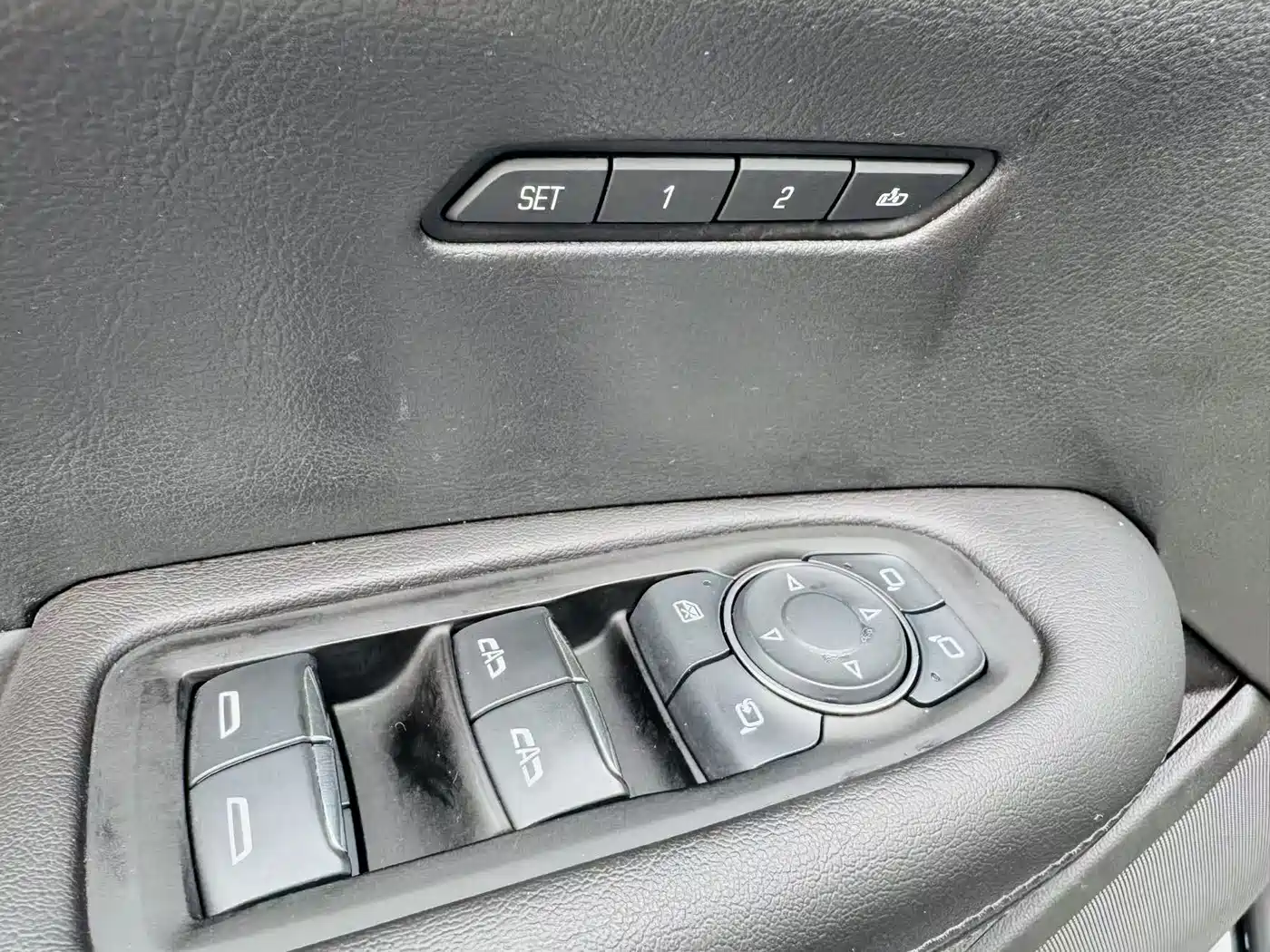 CADILLAC XT5
