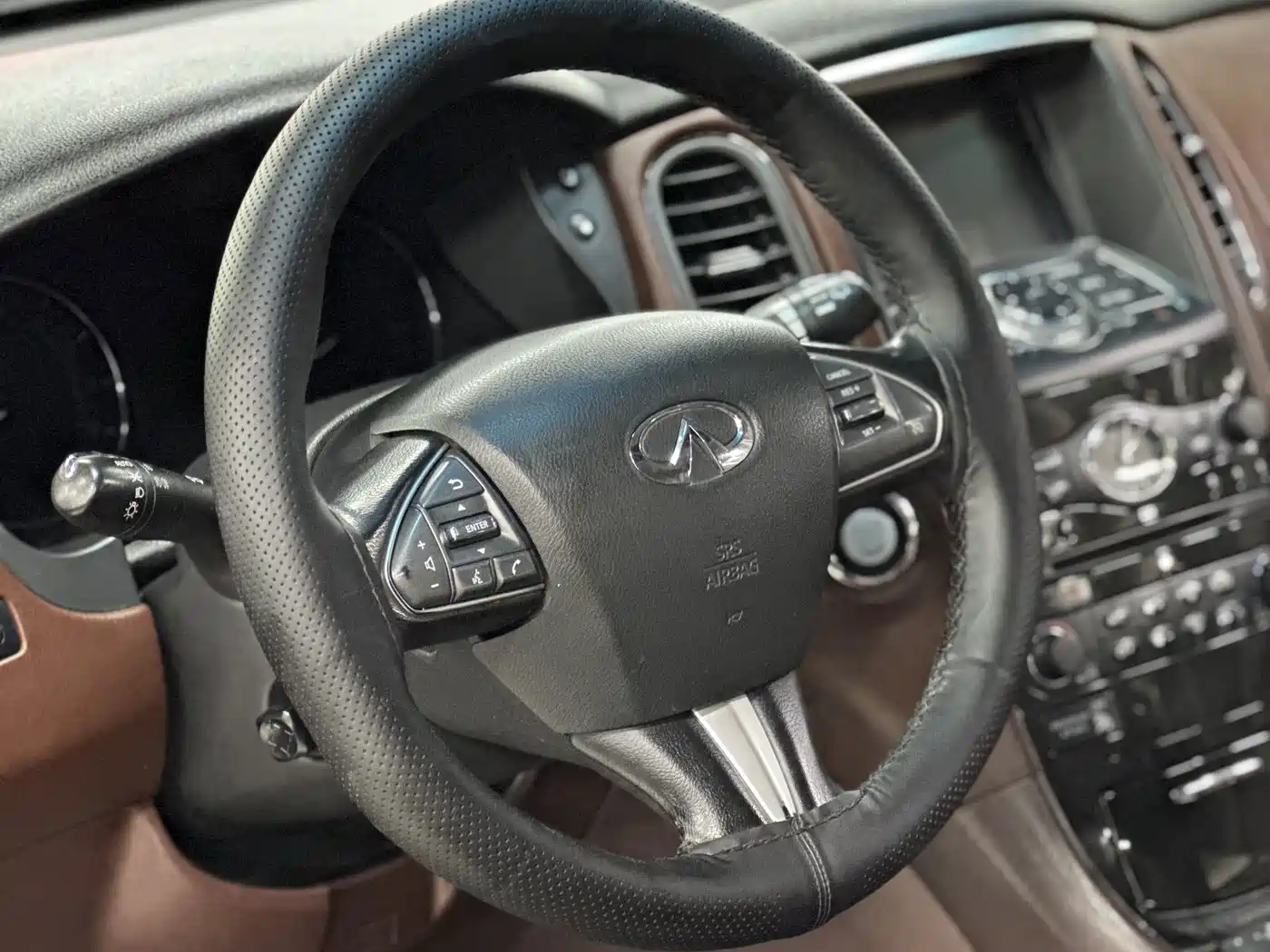 Infiniti QX50 2017 2015 2.5L Luxury Edition