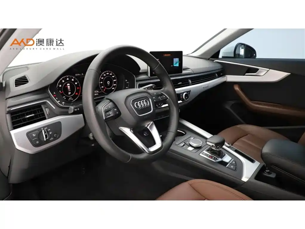 Photo 6 - Audi A4 (Import)