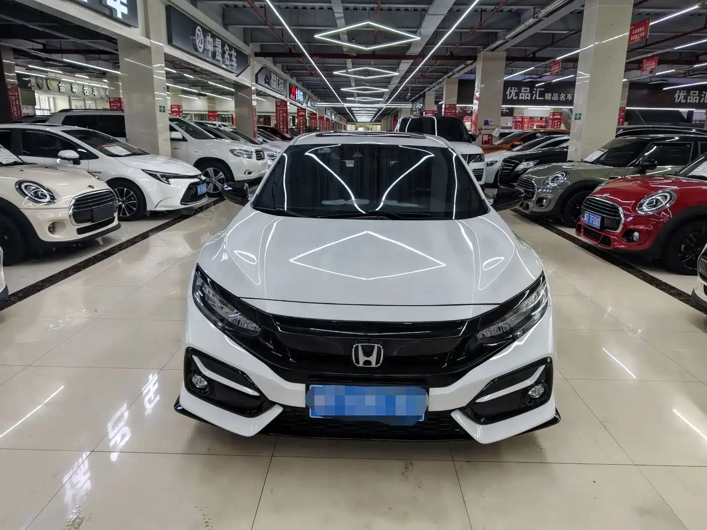 Фото 6 - Honda Civic
