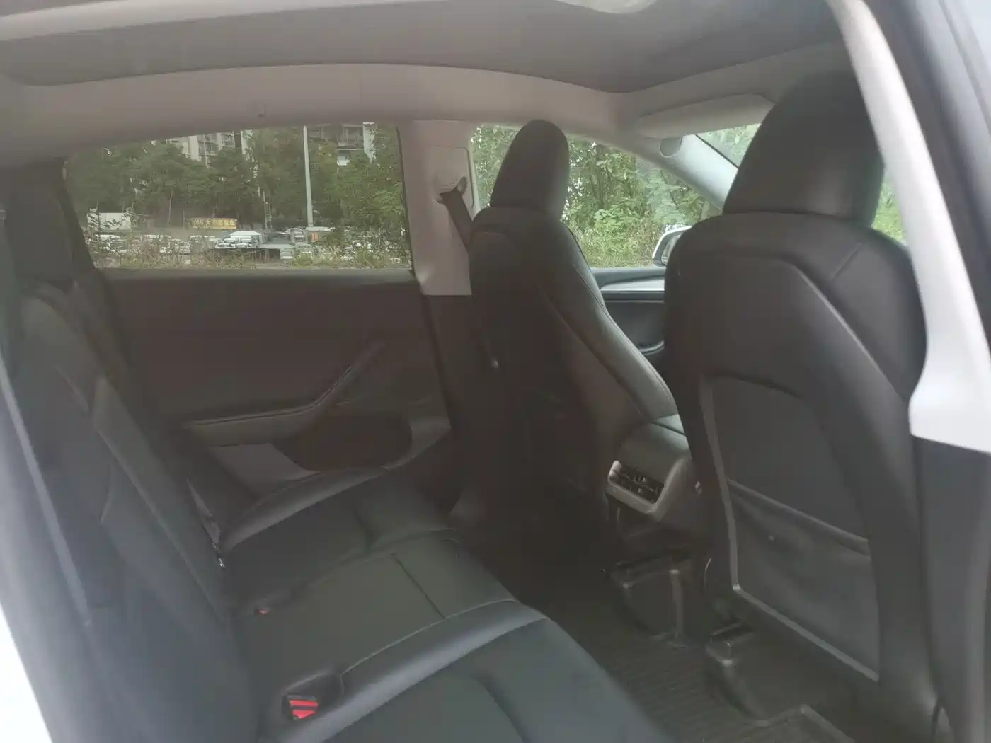 Фото 9 - Tesla Model Y
