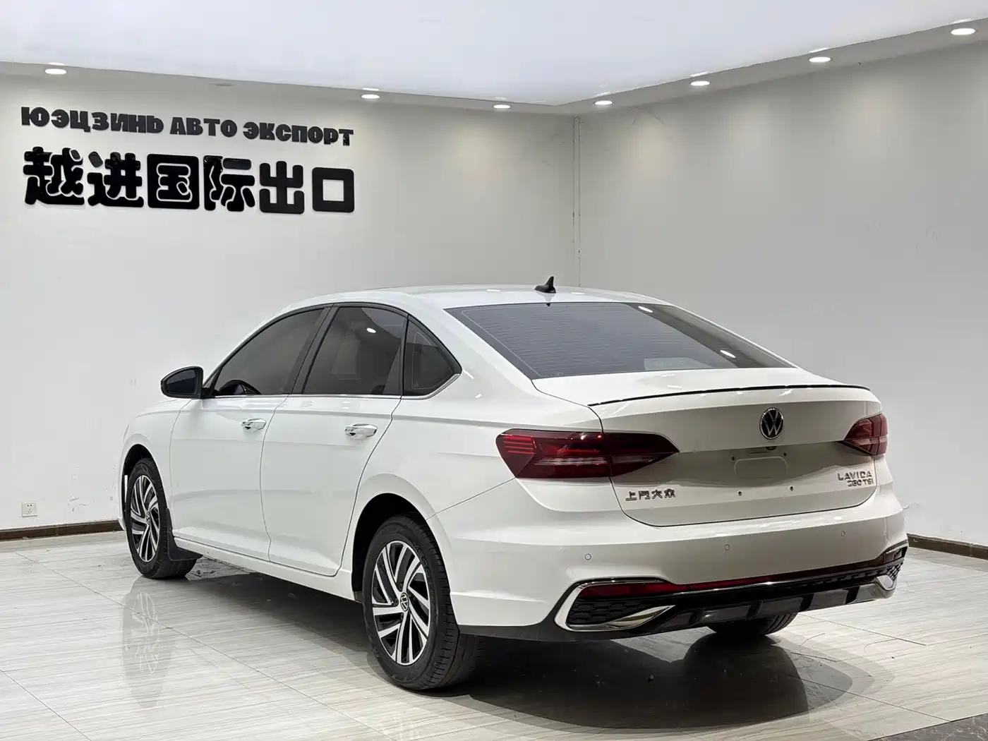 Volkswagen Lavida 2023 Model 280TSI DSG Starlight Eternal Edition фото 9