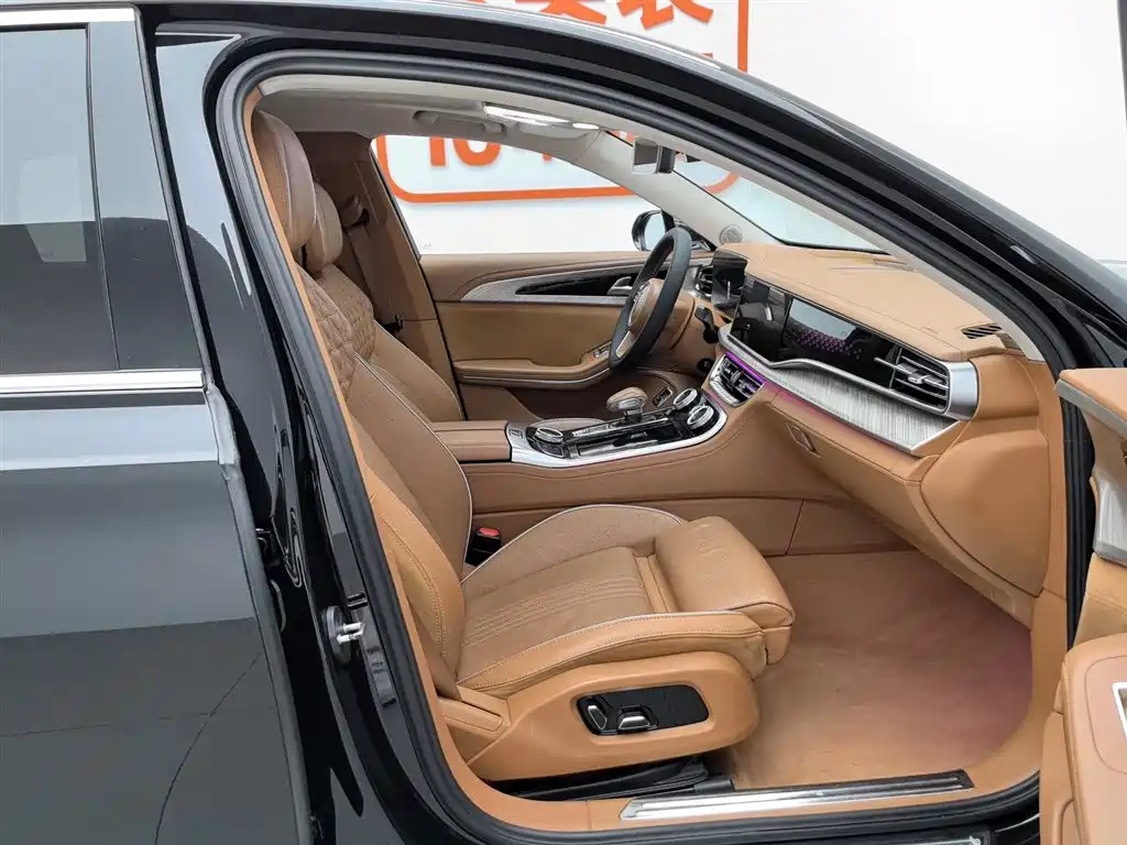 Hongqi H9 2020 2.0T Smart Connection Qi Chang Edition фото 23