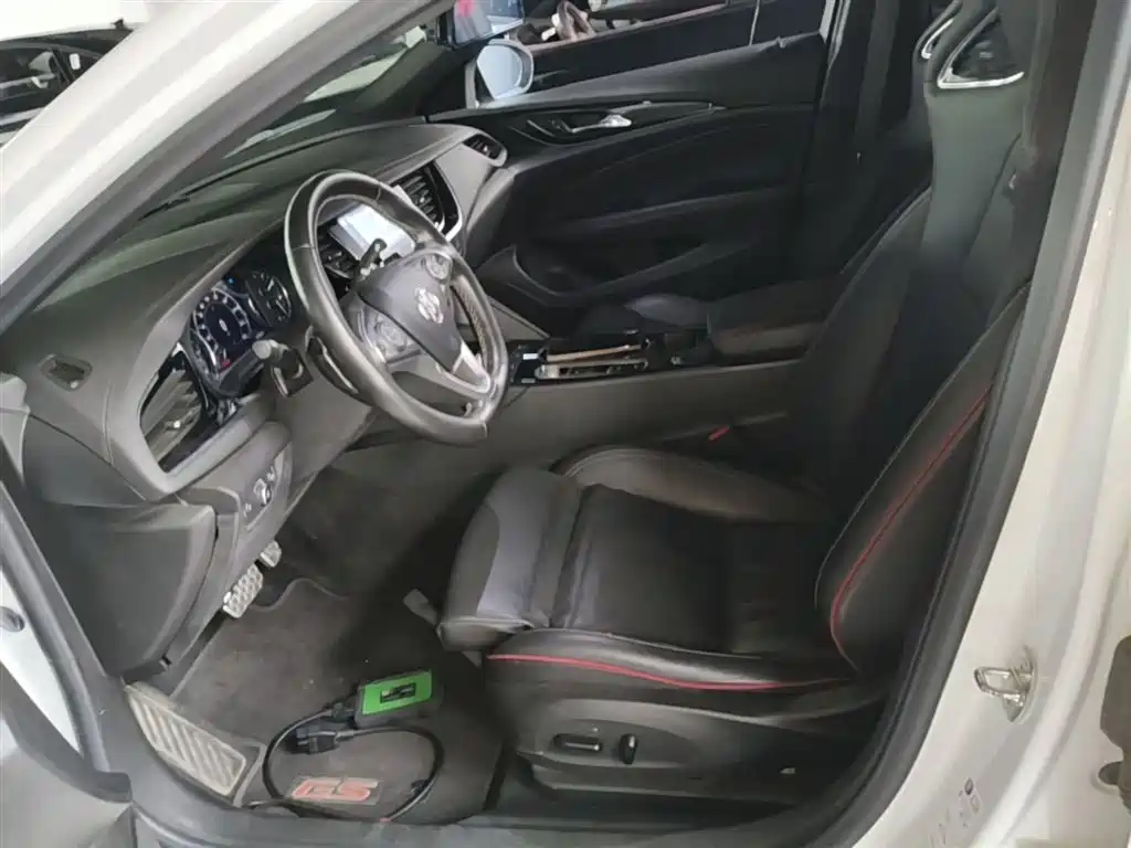 Buick Regal 2020 GS 28T Elite фото 15