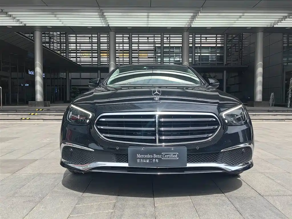 Mercedes-Benz E-Class 2022 E 260 L фото 12