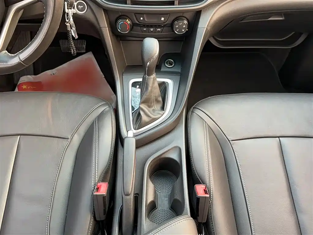 Buick Excelle 2018 18T Automatic Elite фото 6