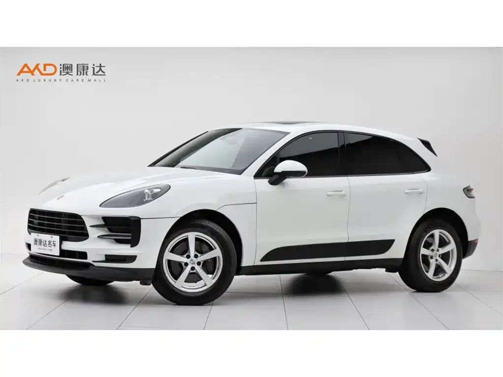 Photo 1 - Porsche Macan