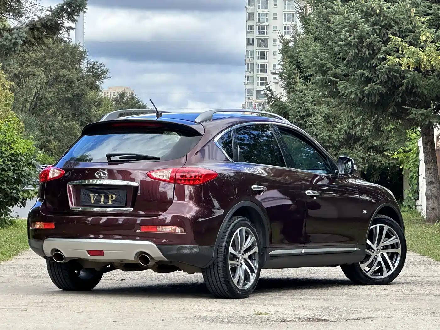 Infiniti QX50 2017 2015 2.5L Luxury Edition