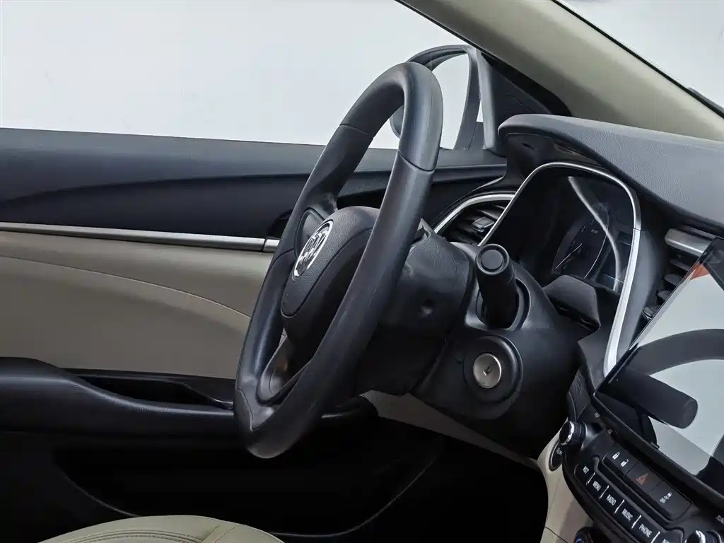 Buick Excelle 2016 15N Manual Elite фото 22