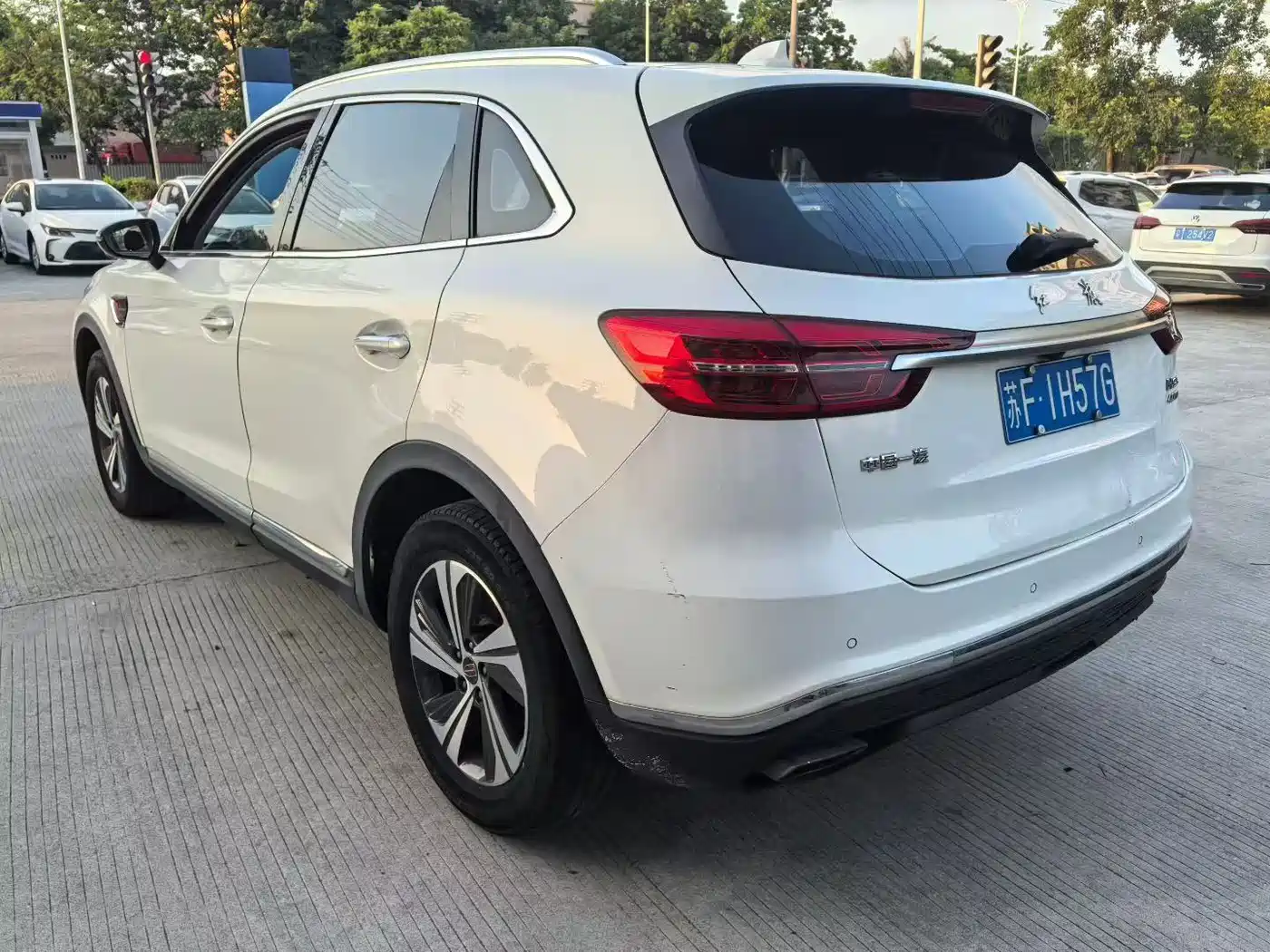 Hongqi HS5 2022 2.0T Smart Connect Flagship Leader Edition фото 6