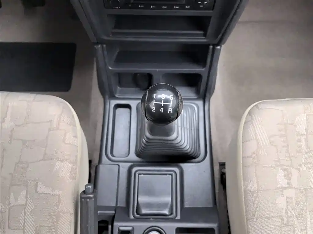 Leopaard Liebao 6481 2014 2.2L Manual 2WD фото 13