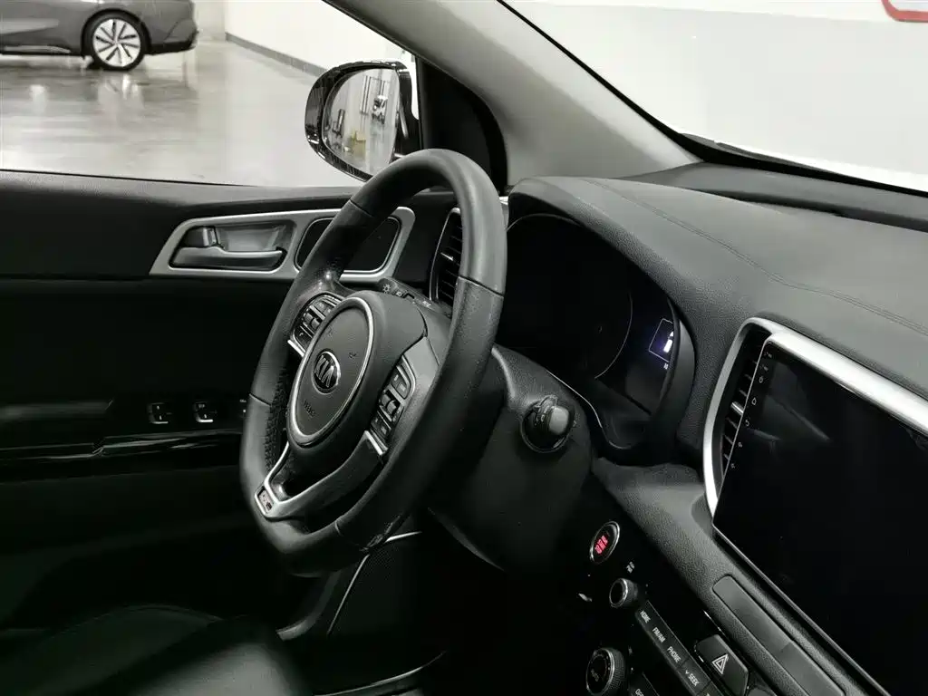 Kia KX5 2016 Model 1.6T Automatic 2WD DLX фото 22