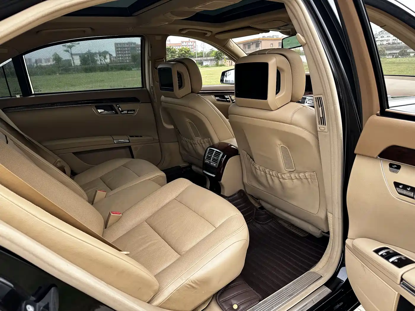 Mercedes-Benz S-Class 2010 S 350 L Luxury фото 12