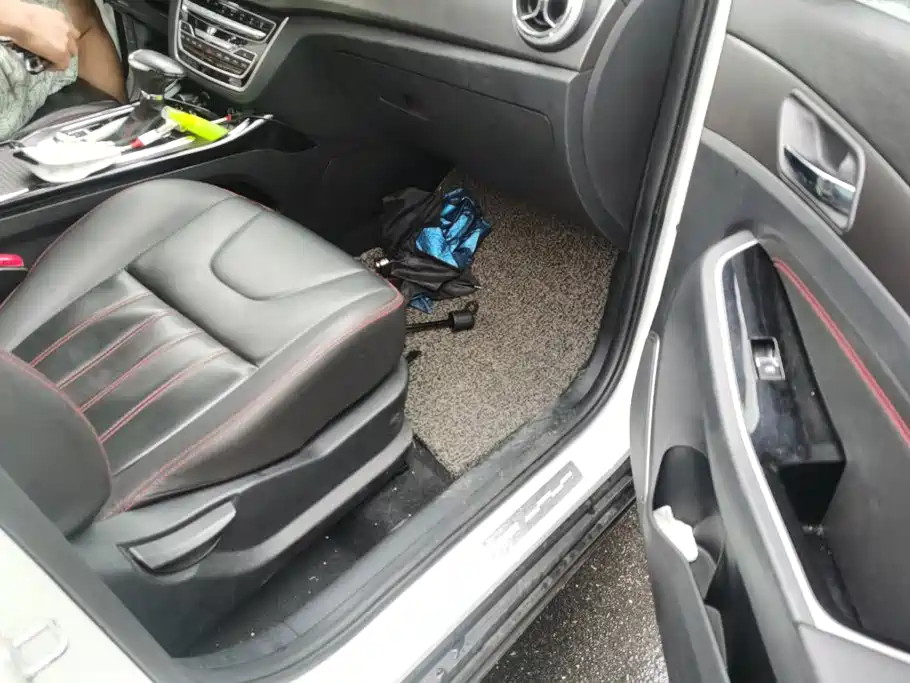 BAIC Zhixing 2019 2019 Model 1.5T CVT New Smart China VI