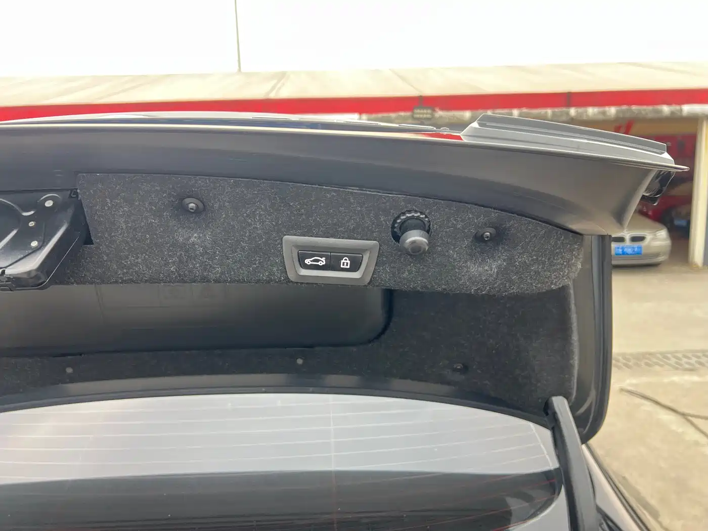 BMW 5 Series 2013 520Li Elegance фото 23
