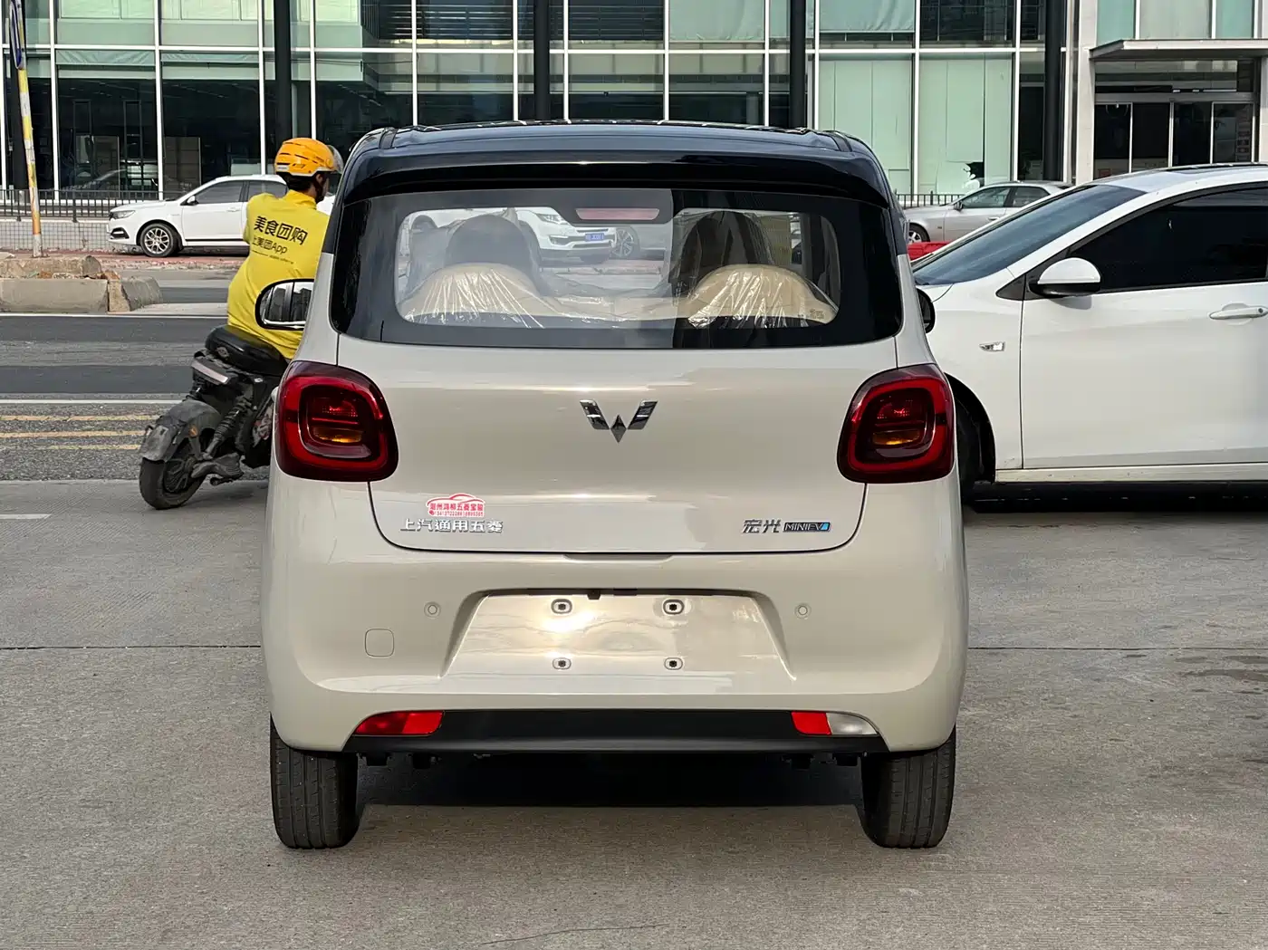 WULING AUTOMOBILE HONGGUANG MINIEV