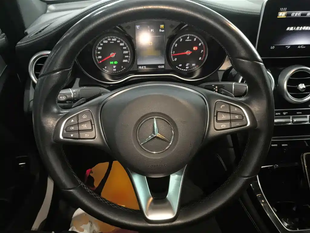 Mercedes-Benz GLC Coupe 2019 Facelift GLC 200 4MATIC Coupe SUV фото 7