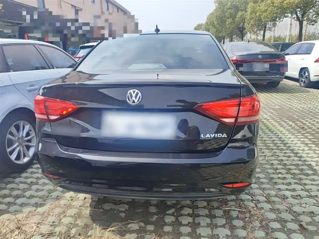 Volkswagen Lavida 2019 Lavida Start 1.5L Manual Trend (China VI) фото 6