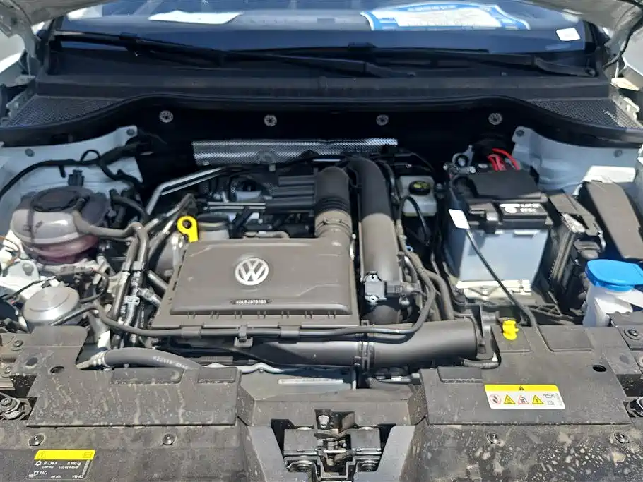 JETTA VS7