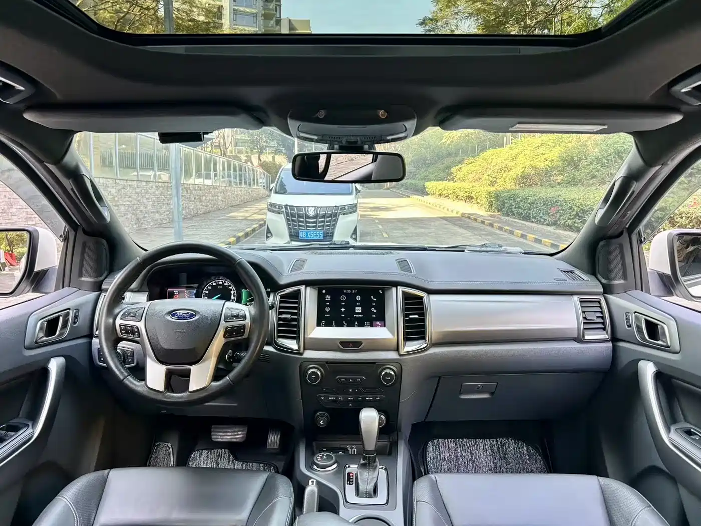 Ford Everest 2017 2017 2.0T Gasoline Automatic 4WD Luxury Edition 5-Seater