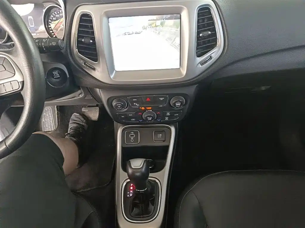 Jeep Compass 2019 2019 200T Auto Family-Connected Large Screen Edition