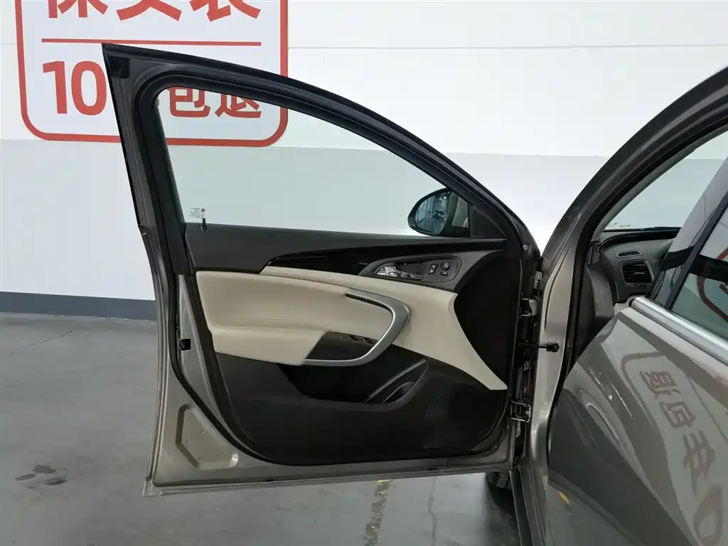 Buick Regal 2014 2.0L Elite Fashion Type фото 8