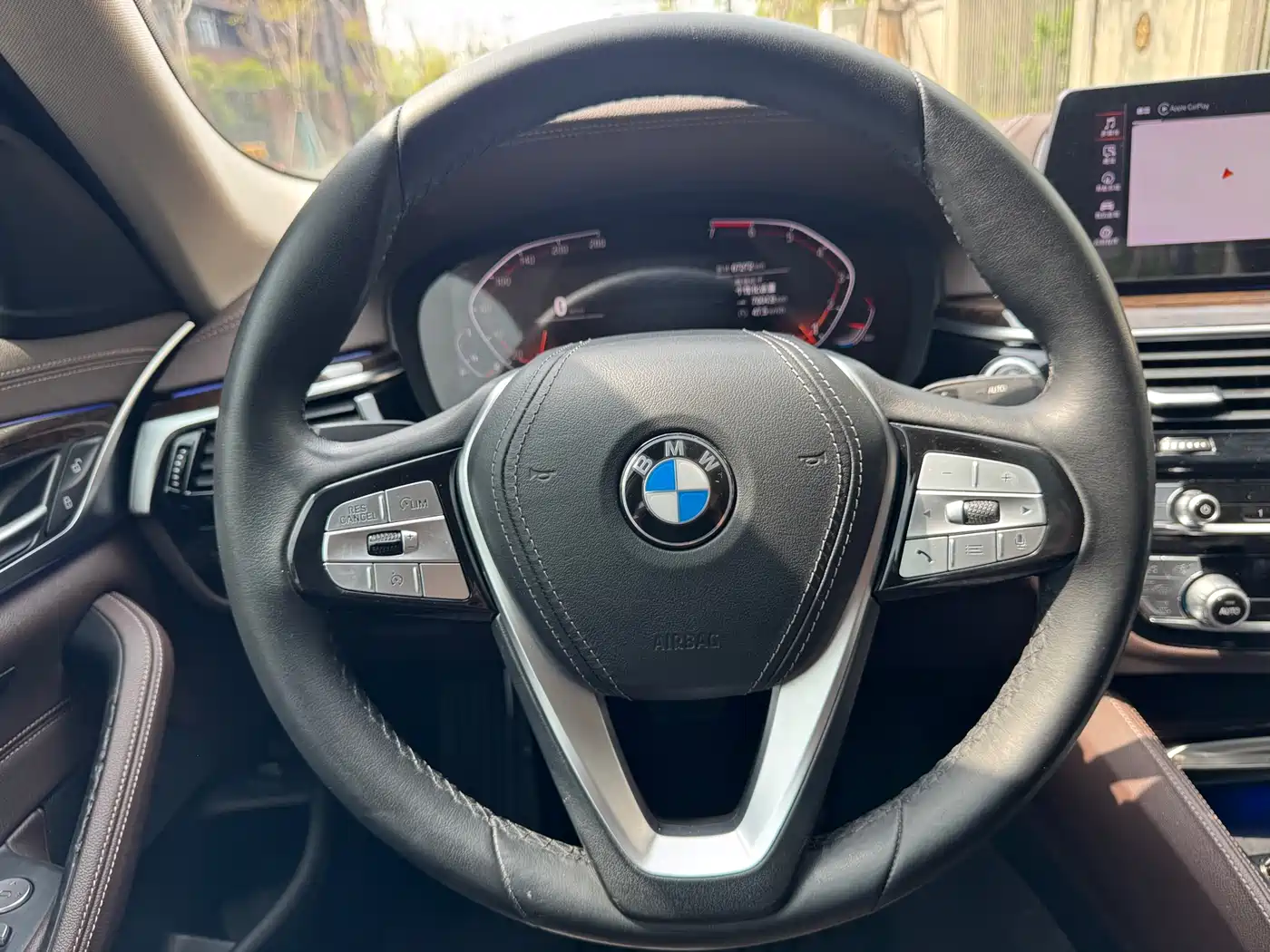 BMW 5 Series 2020 525Li Luxury Package фото 11