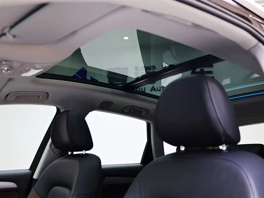 Audi Q5 2017 Plus 40 TFSI Technology фото 26