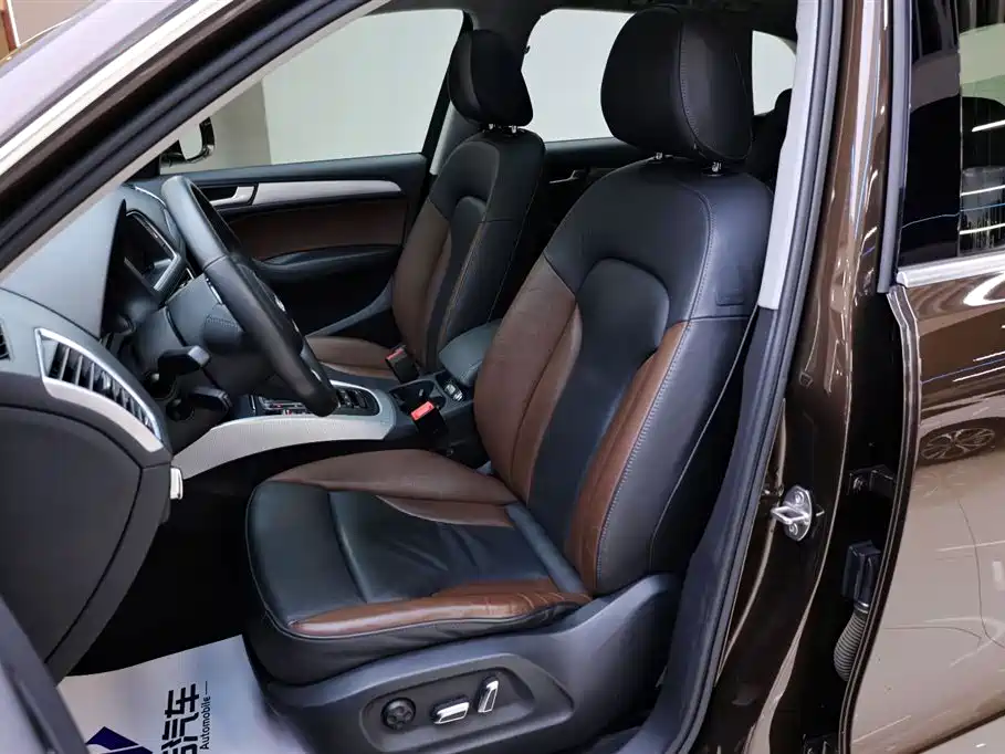 Audi Q5 2017 Plus 40 TFSI Technology фото 25