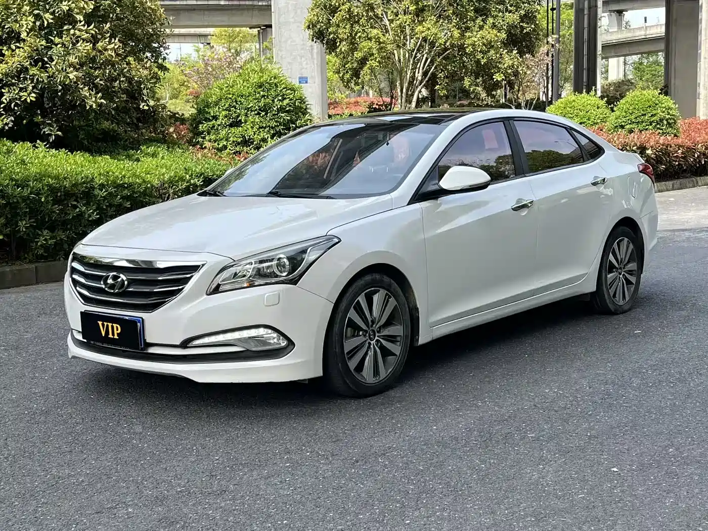 Hyundai Mistra 2014 1.8L Auto Premium DLX