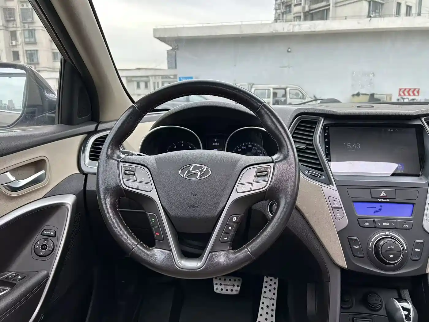 Hyundai Santa Fe 2013 Model 2.4L Automatic 2WD Smart фото 14