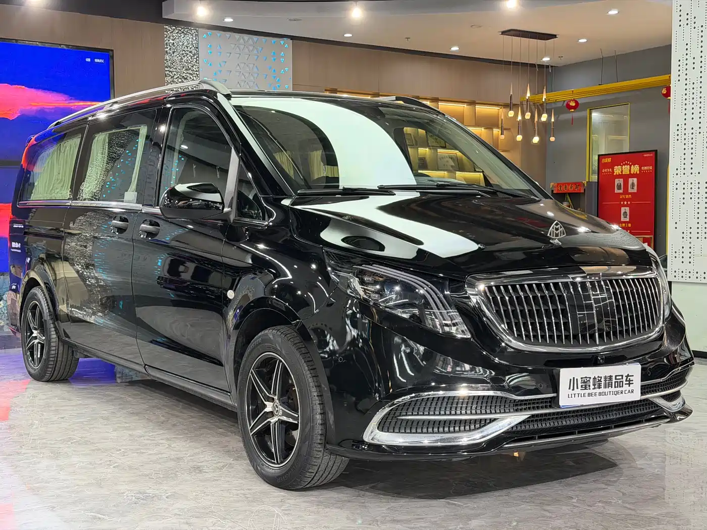 Mercedes-Benz Vito 2018 2.0T Business Edition China VI фото 3