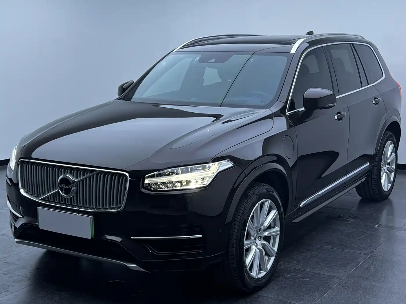 Volvo XC90 Plug-in Hybrid 2018 2018 E-Drive Hybrid T8 Excellence 7-seater