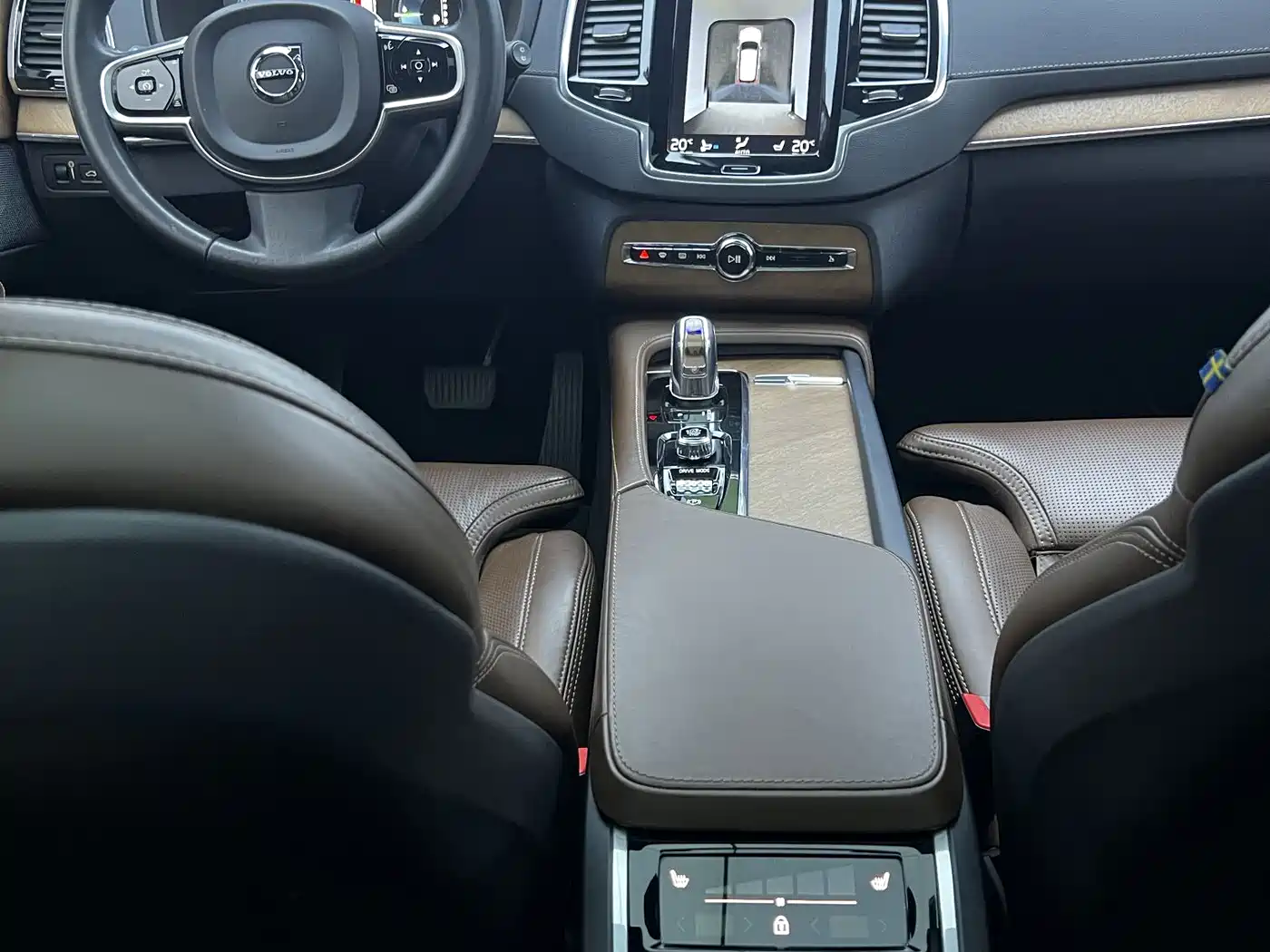 Volvo XC90 Plug-in Hybrid 2018 2018 E-Drive Hybrid T8 Excellence 7-seater