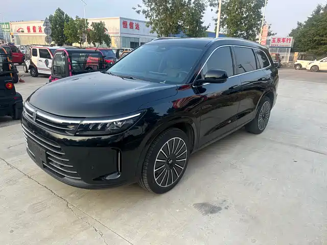 AITO Wenjie AITO M7 2022 1.5T 4WD Flagship Edition