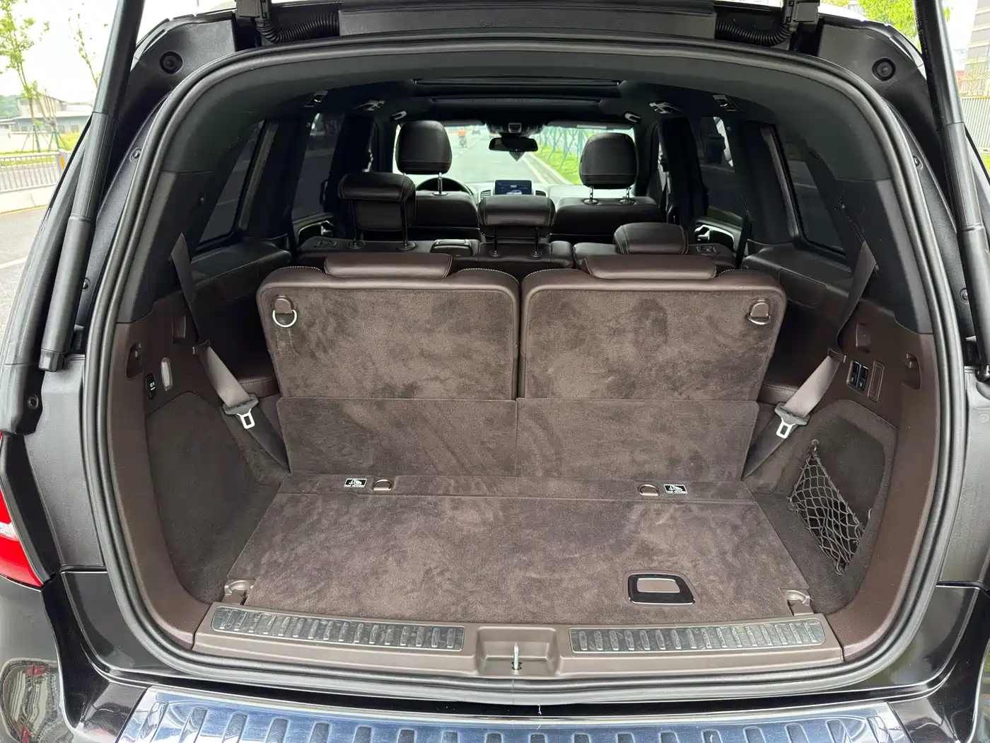 Mercedes-Benz GLS 2018 Facelift GLS 400 4MATIC Sport фото 13