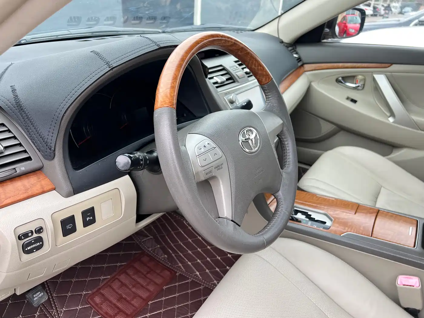 Toyota Camry 2009 Model 200G NAVI Luxury Navigation Edition фото 7
