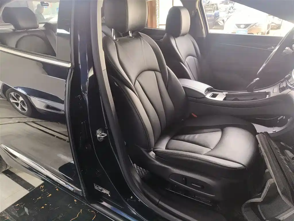 Buick LaCrosse 2022 552T Luxury фото 19