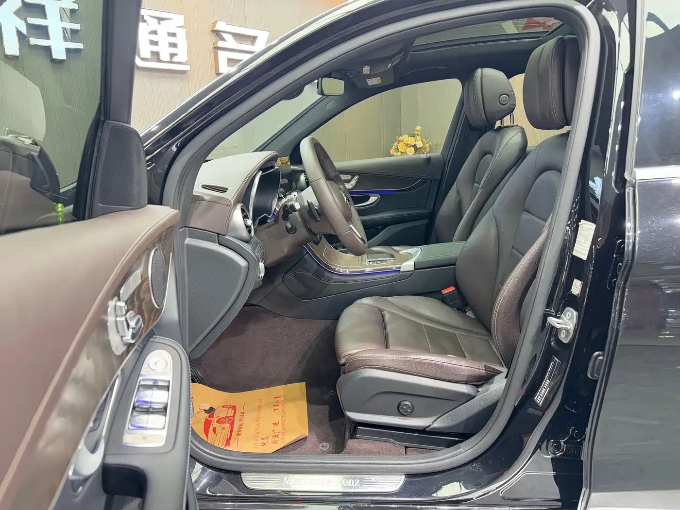 Mercedes-Benz GLC 2020 Facelift GLC 300 L 4MATIC Dynamic фото 5