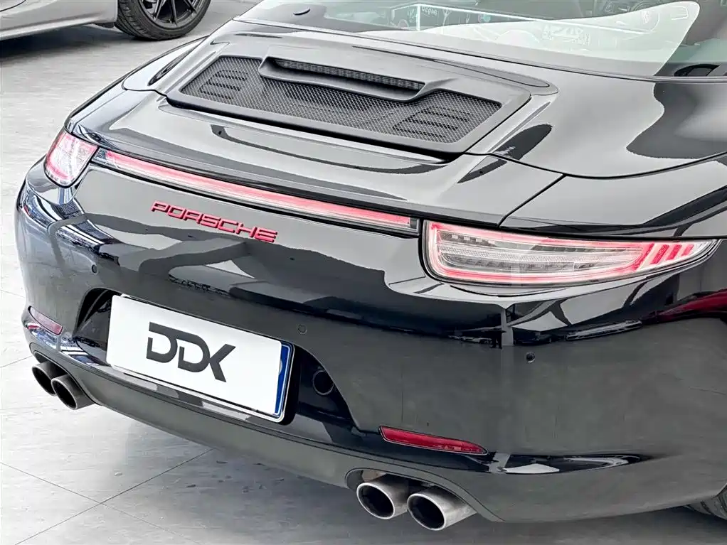 Porsche 911 2014 Targa 4 3.4L фото 6