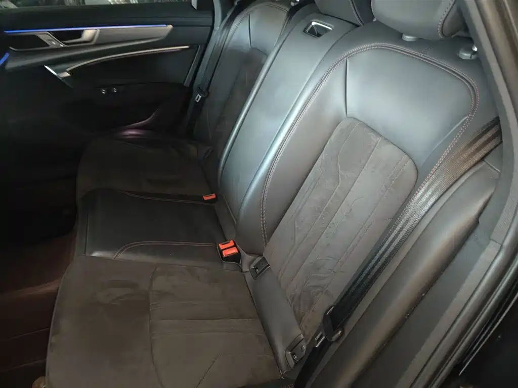Audi A6L 2024 45 TFSI Premium Dynamic фото 13